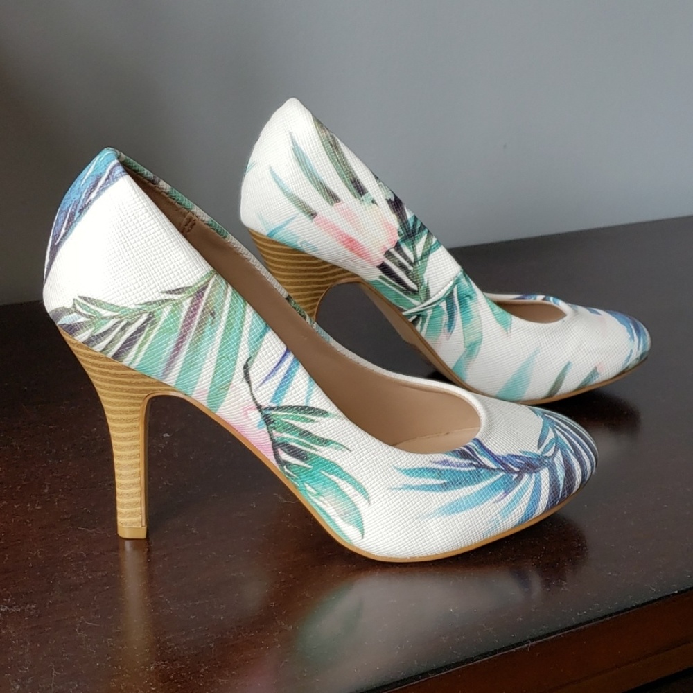 Women's Heels - Rounded Toe